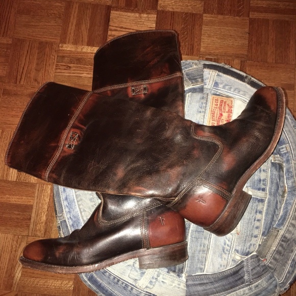 FRYE Distressed 17" Brown Leather Riding Boots 8 - Picture 6 of 8